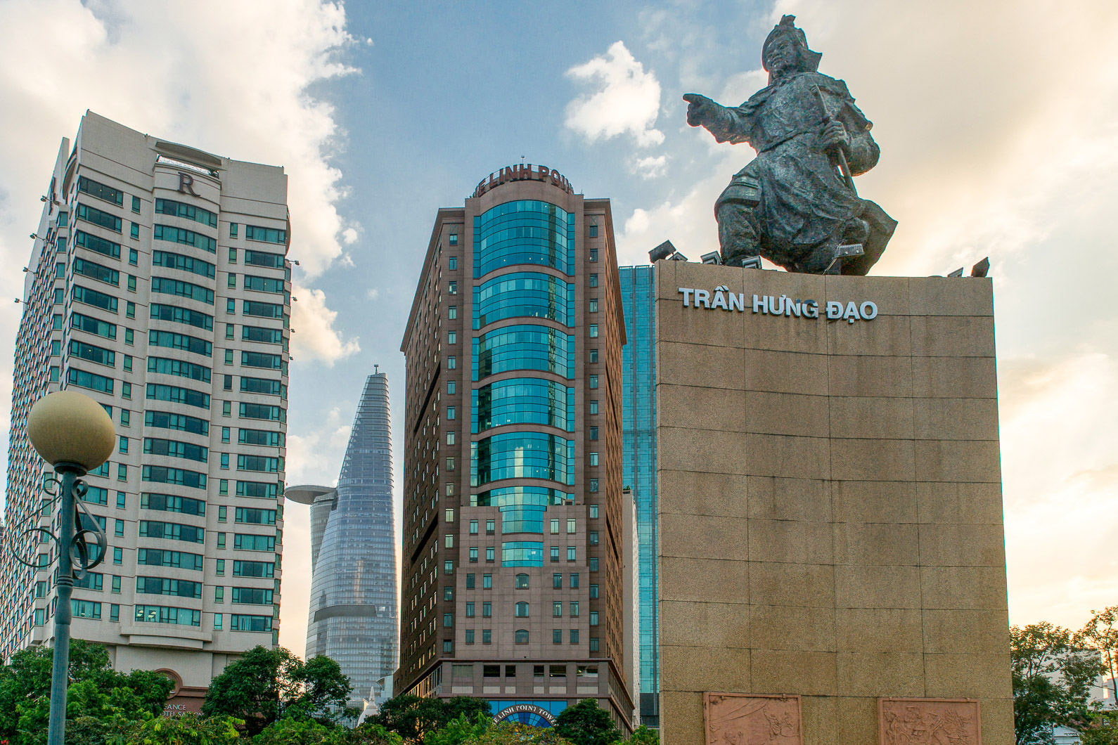 20141118 170240 Statue General Tran Hung Dao während der Tran Dynastie